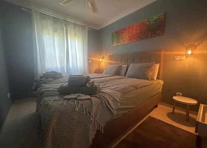 فيلة Emma دينايا